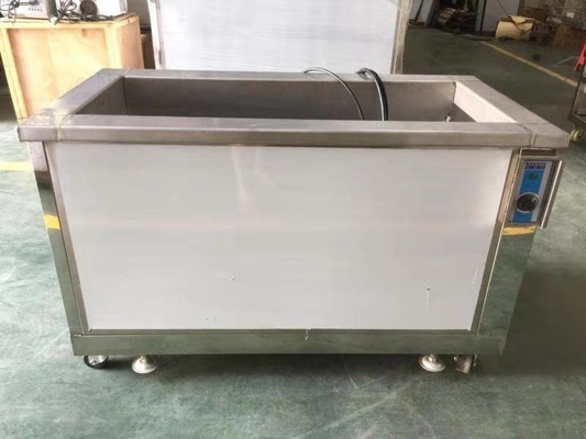 Sensitive Electronics Cleaning Ultrasonic Cleaning Machine With 220VC 50HZ Control Power Supply And 9-195L Capacity